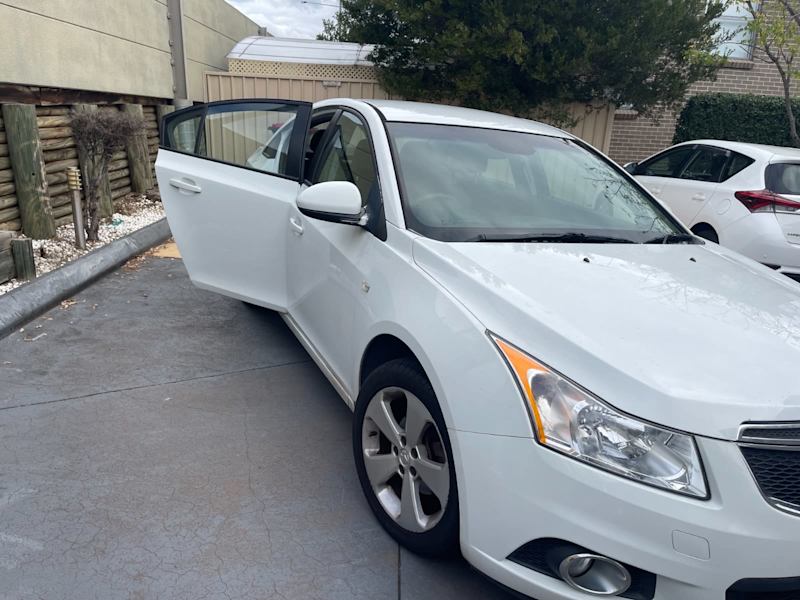 2014 HOLDEN CRUZE EQUIPE 6 SP AUTOMATIC 4D SEDAN62882731660163111