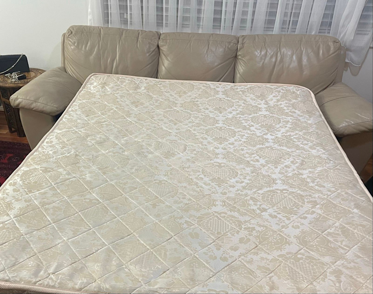 Furniture 62863382775937111