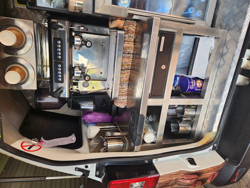 Coffee van for sale. 30.00063438904503810112