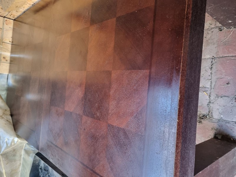 Dinning Table62863413285377111