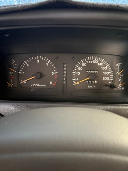 Toyota Land Cruiser62937624661378111
