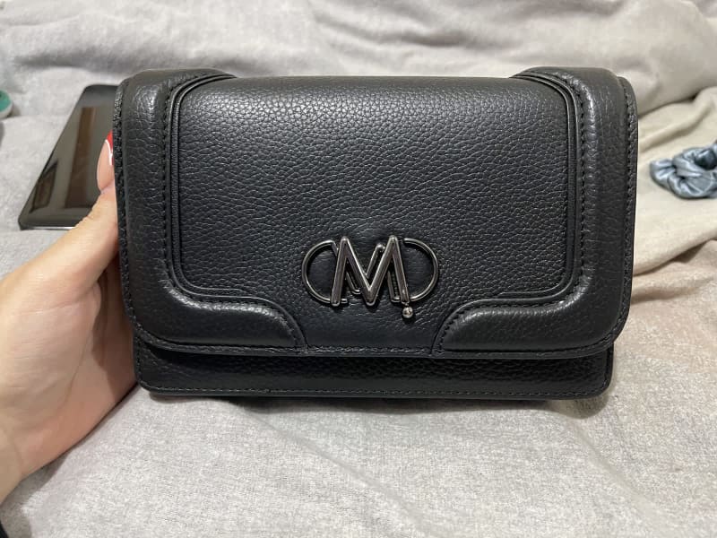 LOUIS - CARDY WOMEN'S CLUTCH BAG, Bags, Gumtree Australia  Campbelltown Area - Magill