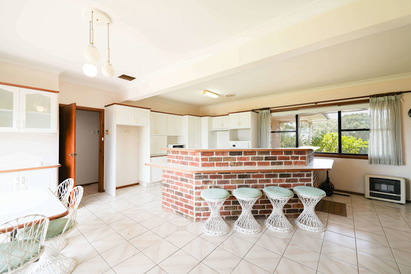 Executive Home with Breathtaking Views62931713153921111