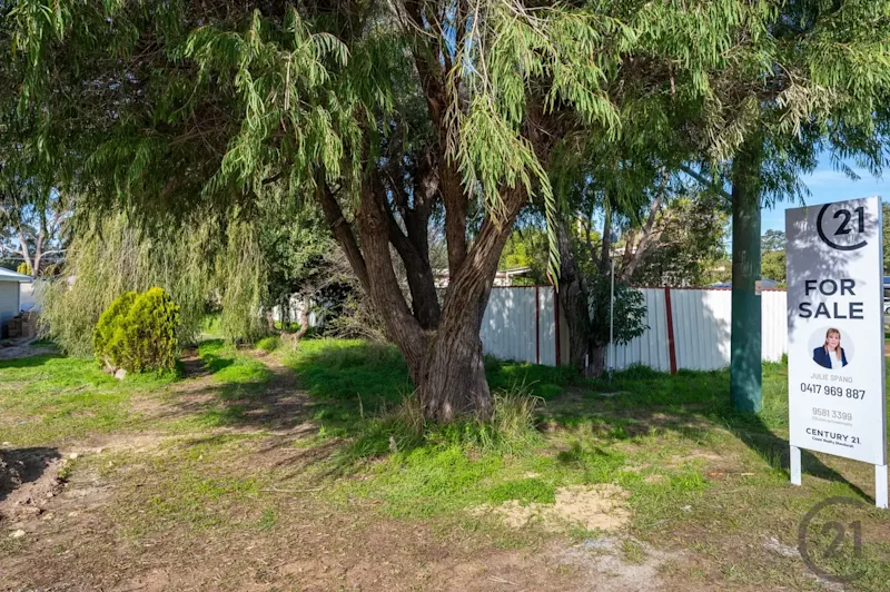 Build your dream home here63004363671683112