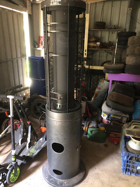 OUTDOOR PATIO SPACE GAS HEATER..LARGE 1800mm GASMATE..NEAR NEW..VGC !!63019537953283112