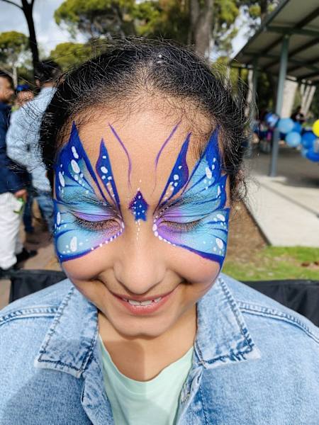 Face painter65073645705091111