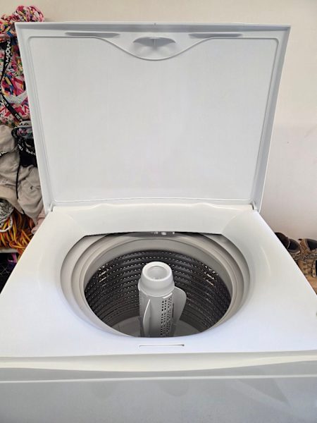 Fisher & Paykel 8kg Washing Machine63612127154050112