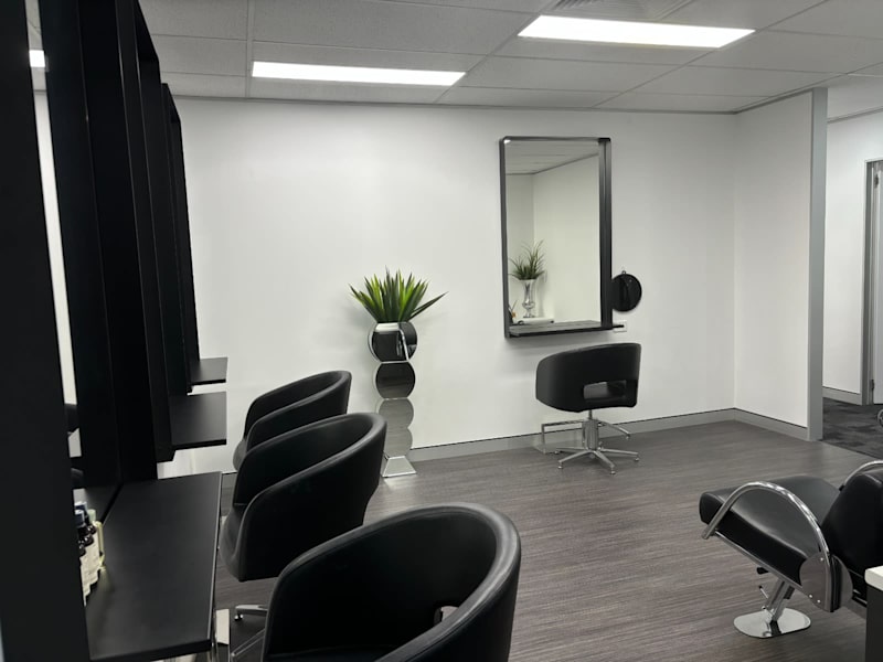 Hair Salon for Rent or Rent a hairdressing chair Spring Hill Brisbane62995620187395114
