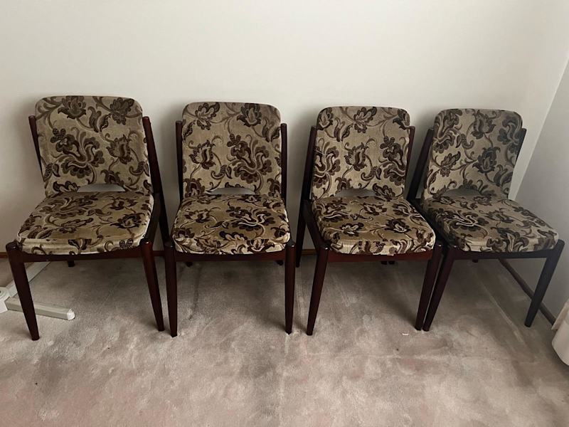 Set of 8 Upholstered Chairs628633851875871119