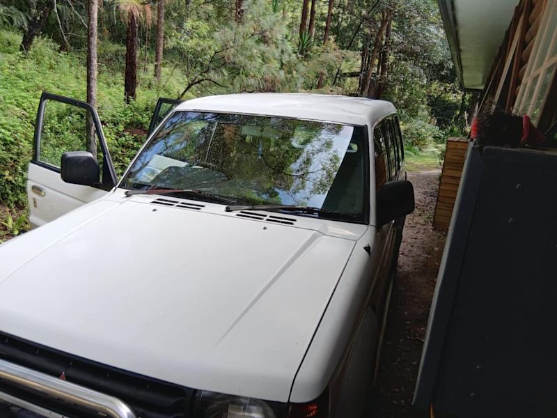 1996 MITSUBISHI PAJERO GLS LWB (4x4) 5 SP MANUAL 4x4 4D WAGON62934695330178114