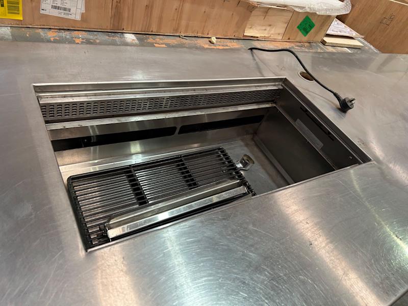 Commercial fridge counter assembly Melb SE63016061994113113