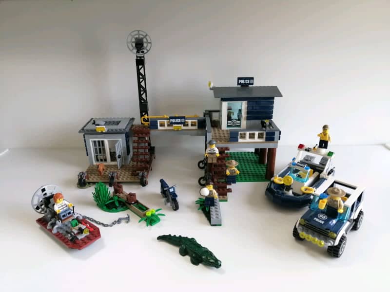 Lego City Swamp Police Station 60069 | atelier-yuwa.ciao.jp