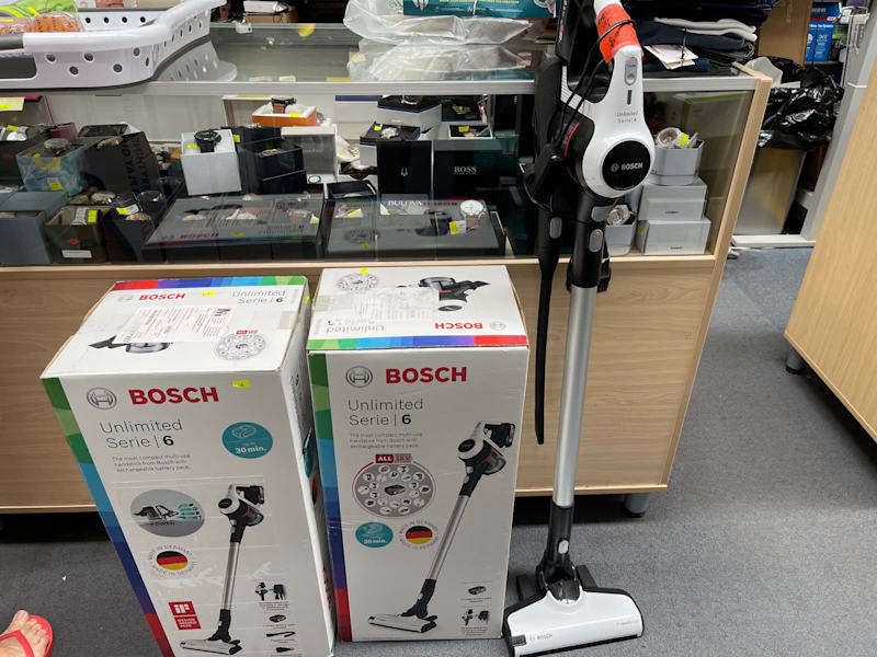 Bosch Unlimited series 6 cordless stick vacuum63018174823938112