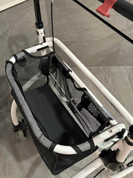 AS NEW Roomba Rollator with Tabletop & Basket62863372157186112
