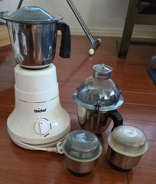 Unichef Used food processor/grinder63443751204995110
