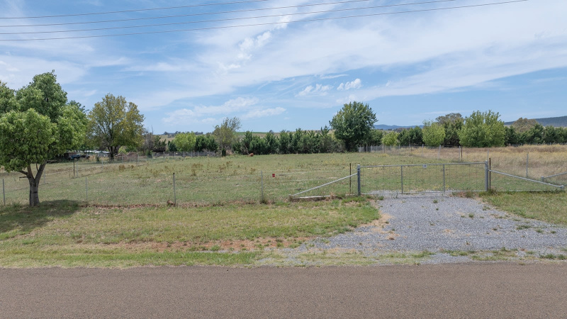Prime Land in the Charming Village of Cargo62882775274883111