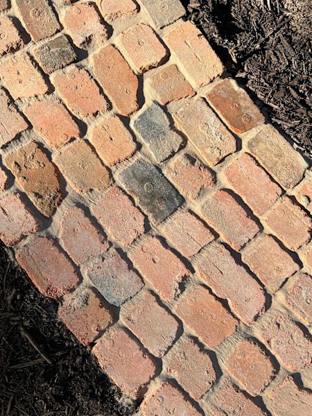 Canberra Red Recycled Cobbles63440455966849111
