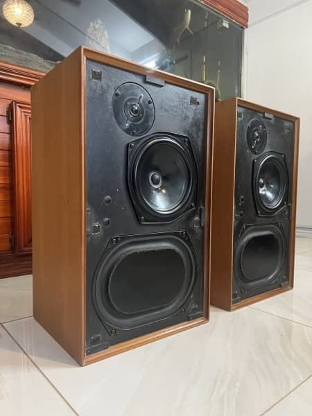 Kef speakers hot sale gumtree