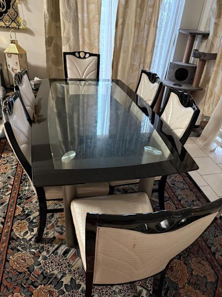 TV unit and dinning combo62864724006145112