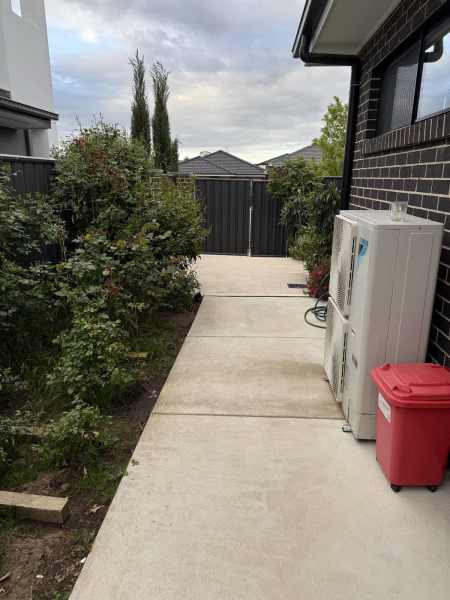 Single Room /Kitchenette for Rent ($ 250 / Week Plus Bills)62929679573633114