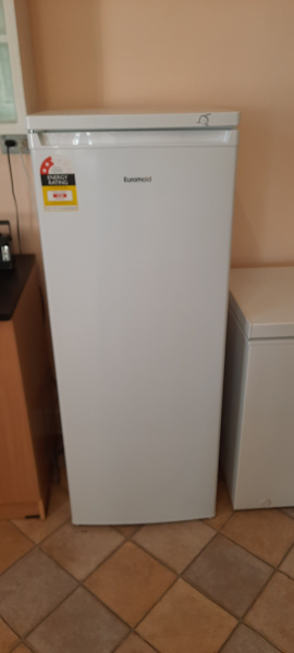 Upright Freezer Euromaid 167ltr63018620006657111