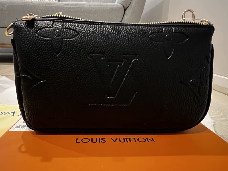 LOUIS VUITTON Pochette Accessoires Monogram Mat Fowler Pouch Bag Black