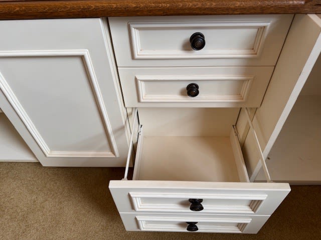 Custom built French provincial style cabinetry62863410683522114