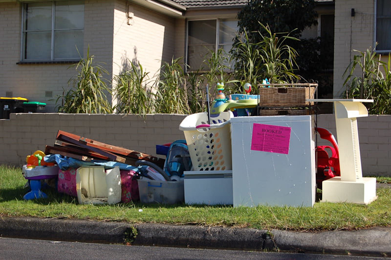 Rubbish Removal - $80 for 1 cubic meter63011991442050113