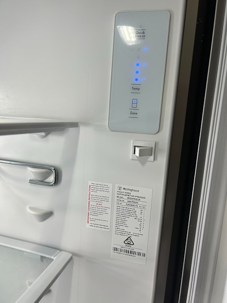 Fridge - Westinghouse 424L Storage63444044403073112