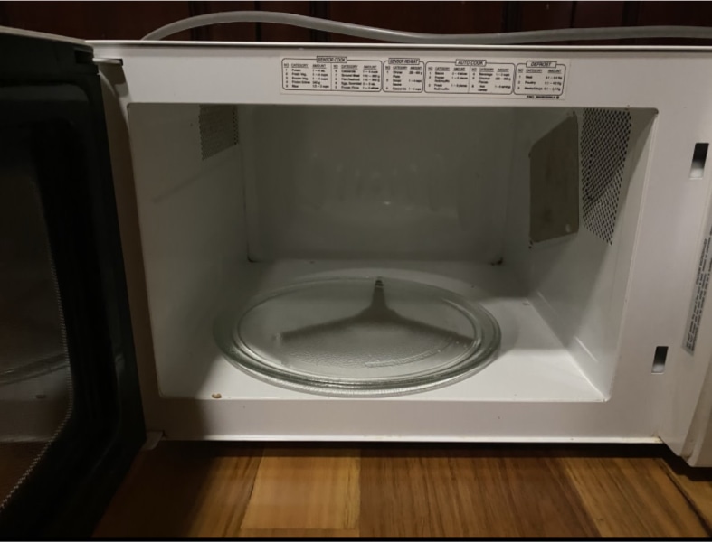 LG microwave $6063013348791811111