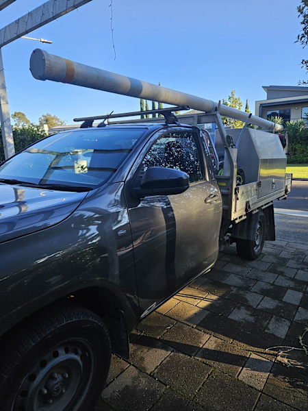 Toyota hilux workmate 201862932714998530112