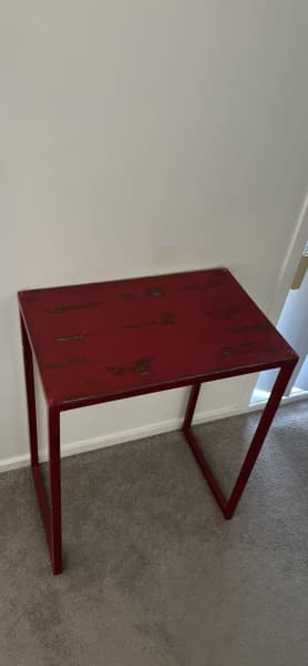 New Deep Red Solid Metal Industrial Side Table62863410412801118