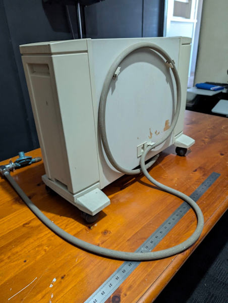Indoor Gas heater w/ long hose and regulator attached for gas bottle63022181271683112
