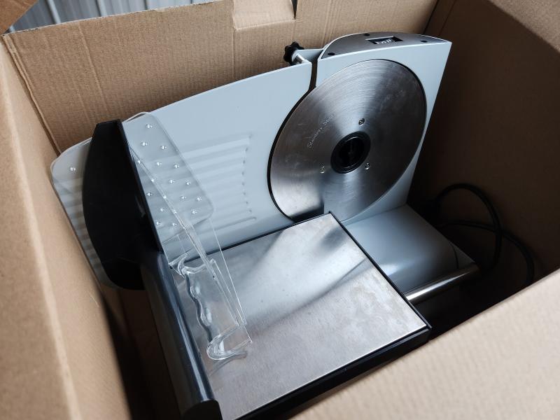 Ambiano (ALDI brand) electric food slicer63443605384065111