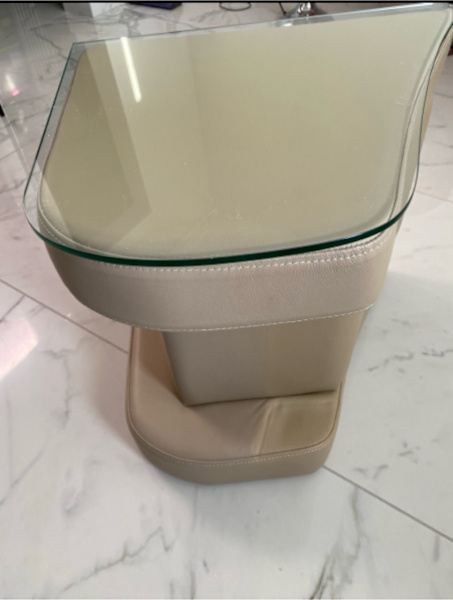 2 side tables - 2 side tables& toughened glass top $8062863384720131111