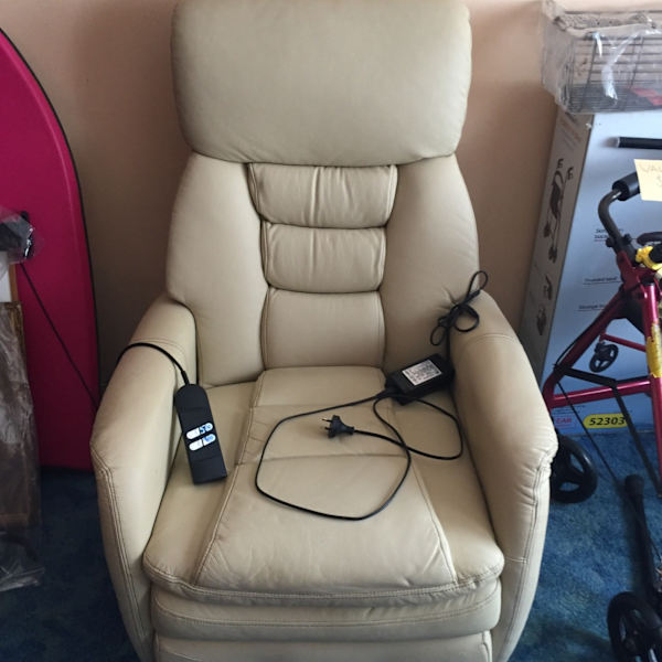 Rest Away Lifter Chair62863412982786116