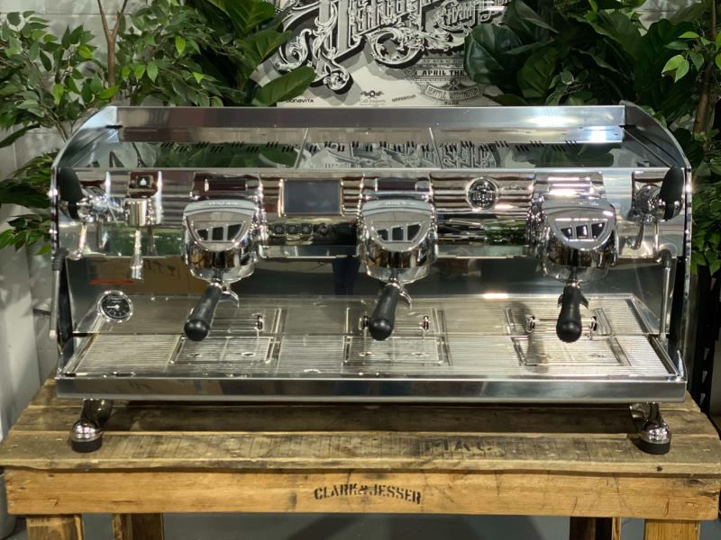 VICTORIA ARDUINO BLACK EAGLE GRAVIMETRIC 3 GRP ESPRESSO COFFEE MACHINE63442015596801111