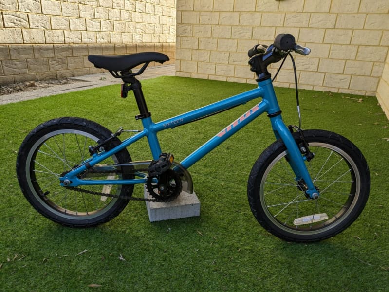 vitus 16 inch