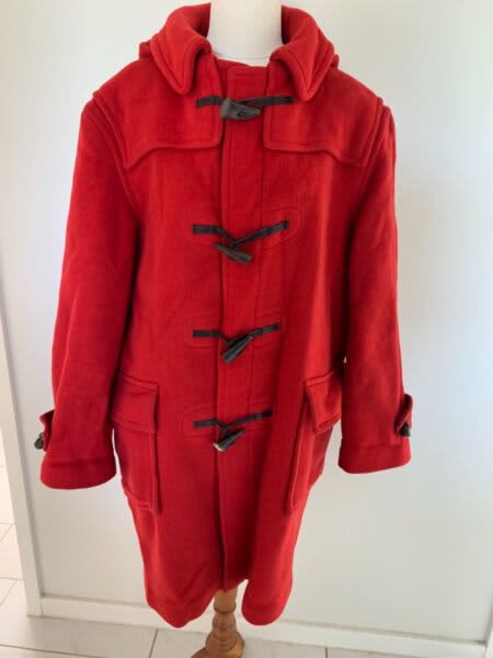 Vintage BURBERRY Red Wool Duffle Toggle coat $390 | Jackets & Coats |  Gumtree Australia Hawkesbury Area - Kurrajong | 1296323231