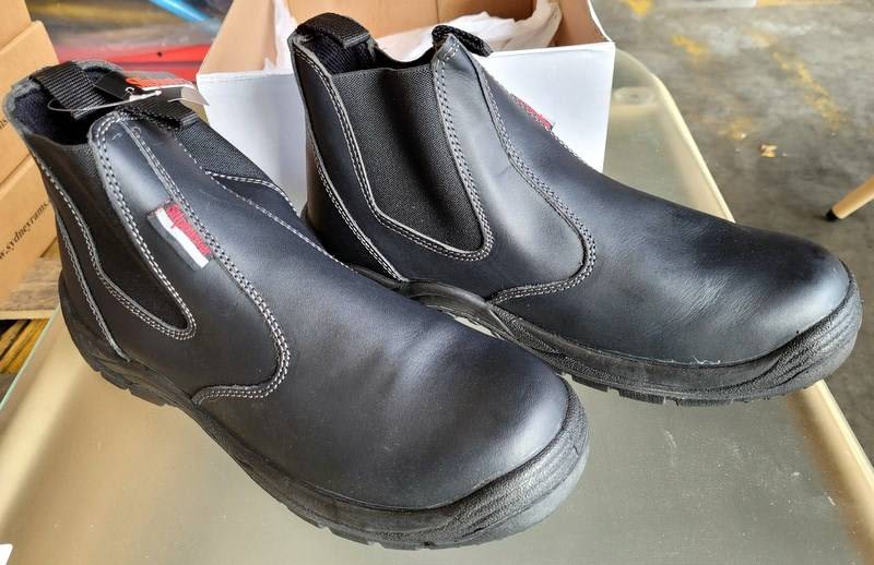 BRAND NEW NOT WORN Steel Cap Boots Slipbuster Black Size 9 Slip Ons | Men's  Shoes | Gumtree Australia Logan Area - South Maclean | 1297797603