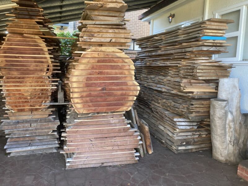 Thousands of natural live edge timber slabs and burls63439076243970113