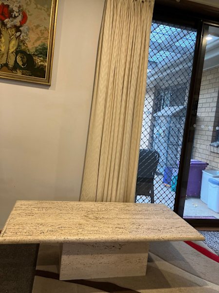 Imitation stone coffee table (top & base)62864722890369111