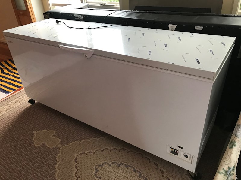 bromic storage chest freezer flat top stainless steel 675l cf0700ftss