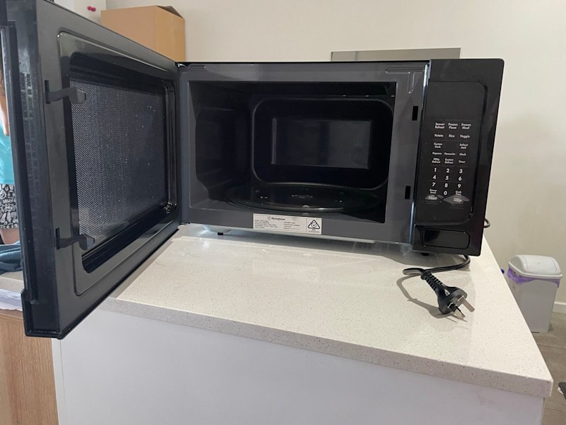 Microwave oven63020446508545111