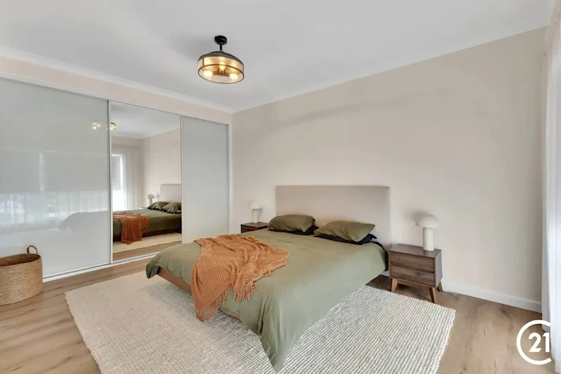 Century21 Central West Parkes and Forbes - 6852 379362929682609282113