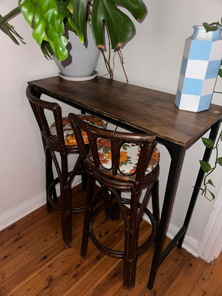 Bar table 628634131251231117