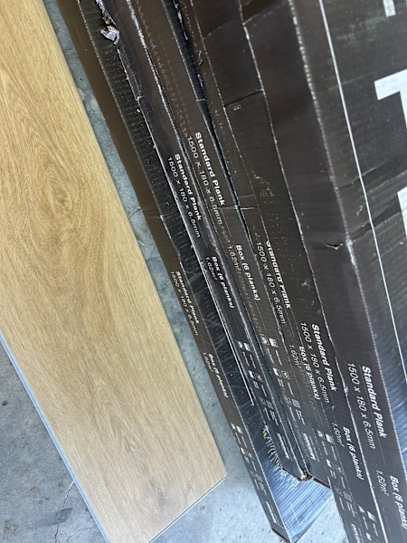 Hybrid floor plank63012914065282112