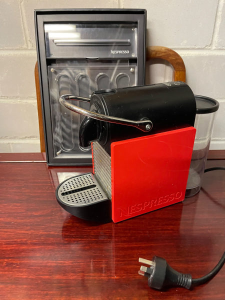 Nespresso coffee machine63021283904129112
