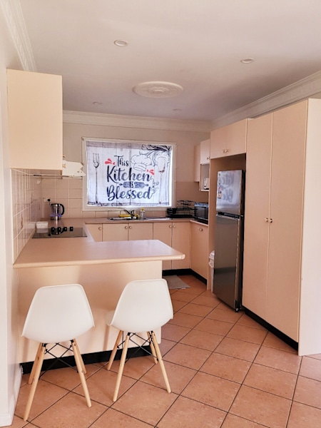 ROOM FOR RENT63007555979011114