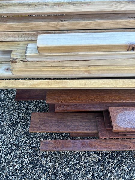 Timber- 2K+ worth, pickup only in Daylesford. Pine, decking, 6m 63438283830914110